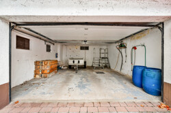 Garage 2