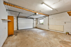 Garage 1