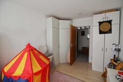 Zimmer Wohnung OG