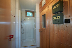 Sauna/Dusche UG