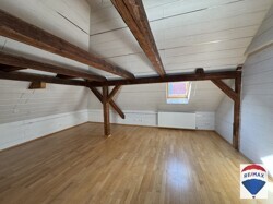 Schlafzimmer DG