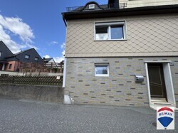 Außen mit Garten