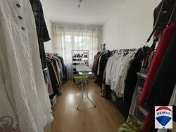 Kinderzimmer / Büro