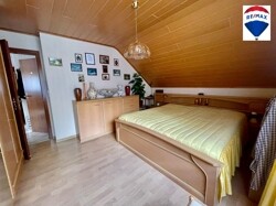 OG: Schlafzimmer