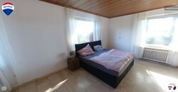 Schlafzimmer unten