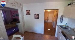 Blick OG von der Küche in Flur und Kinderzimmer