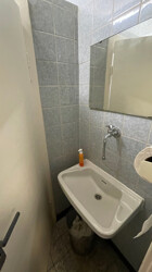 Gäste WC Damen EG
