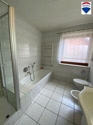 Badezimmer EG