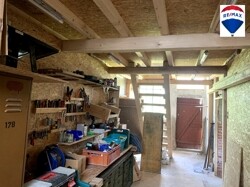 Werkstatt m. Holztreppe