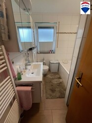 Badezimmer EG