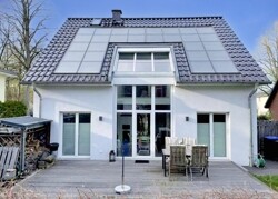 Hausansicht von hinten