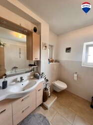 Badezimmer EG
