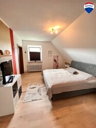 Schlafzimmer OG