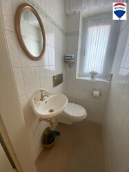 Gäste-WC EG