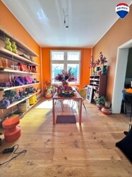 Kunstvolle Ankleide