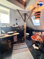 Luxuriöses Badezimmer 