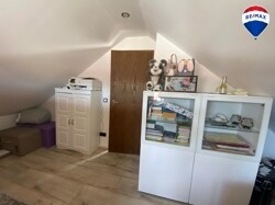 Schlafzimmer Dachgeschoss