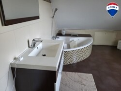 Badezimmer & Badewanne
