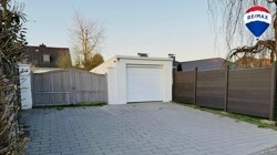 Garage & Stellplätze