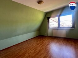 Schlafzimmer OG