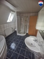 Badezimmer Dachgeschoss