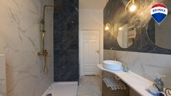 1.OG Badezimmer 1