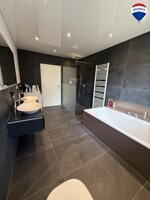Badezimmer EG