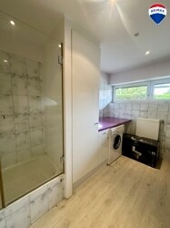 Badezimmer EG