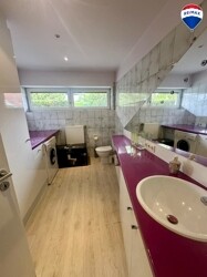 Badezimmer EG