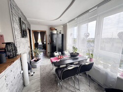 Durchgangszimmer Esszimmer