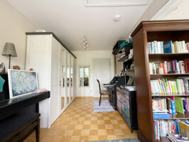Arbeitszimmer