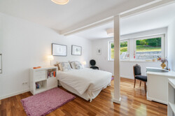 Schlafzimmer 02 im EG