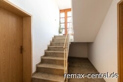 Treppenhaus Erdgeschoss zum Obergeschoss