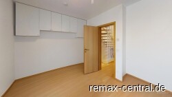 Büro/Office