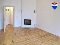 Unmöbliertes Wohnzimmer 2