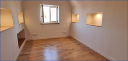 Schlafzimmer links