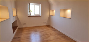 Schlafzimmer links