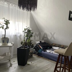 mögliches Jugenzimmer Bühne