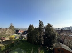 Blick vom Balkon im Obergeschoss