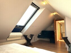 Schlafzimmer mit TV Anschluss