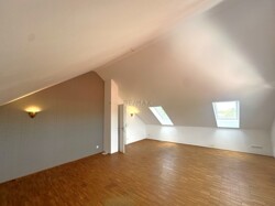 Schlafzimmer DG 