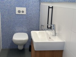 WC EG