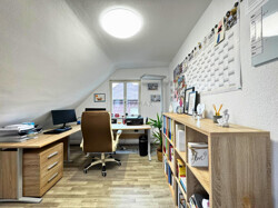 3 Ess-Arbeitszimmer