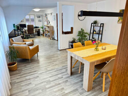 3 Ess-Arbeitszimmer