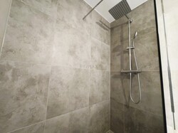 Dusche