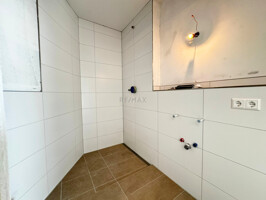 Badezimmer 1