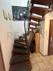 Treppe ins 2. DG