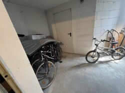 Fahrradabstellraum