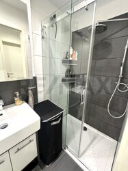 Dusche