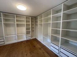 Ankleidezimmer OG